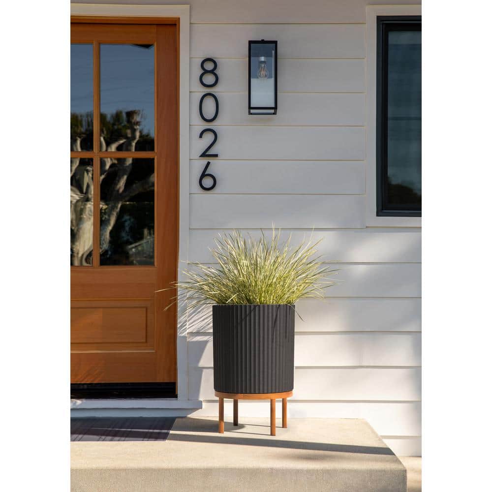 Veradek Demi 16 in. Raised with Stand Round Black Plastic Planter with Brown Stand (2-Pack) DMSTV16BBR-2PK