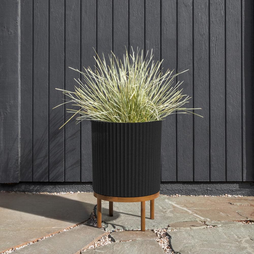 Veradek Demi 16 in. Raised with Stand Round Black Plastic Planter with Brown Stand (2-Pack) DMSTV16BBR-2PK
