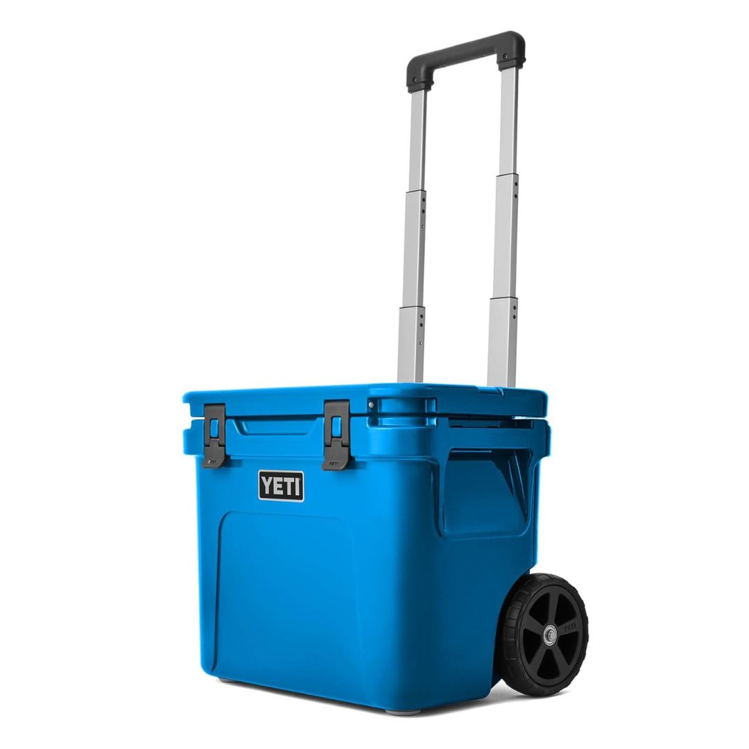 YETI Roadie 32 Wheeled Cooler, Big Wave Blue