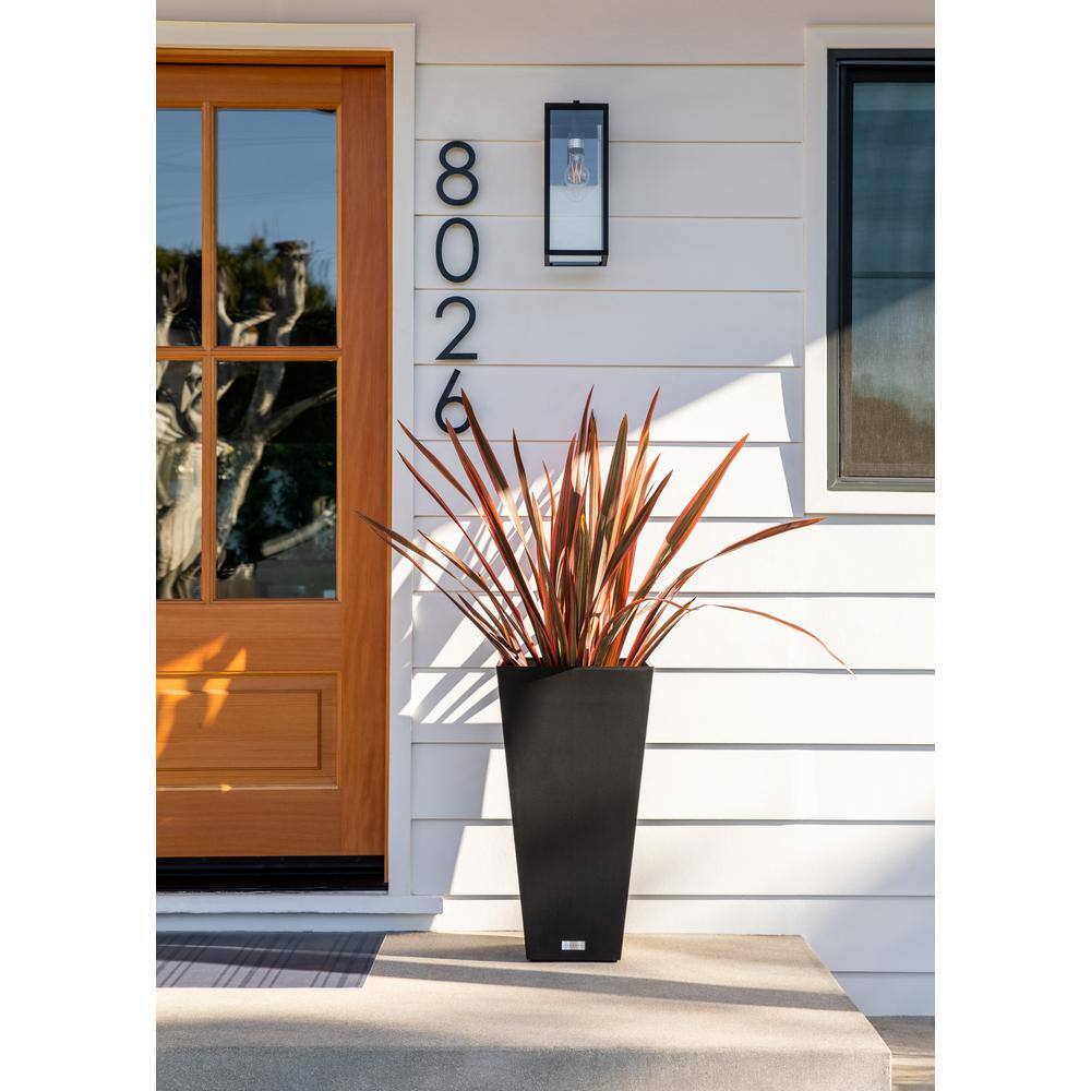 Veradek Midland 30 in. Black Plastic Tall Square Planter (2-Pack)
