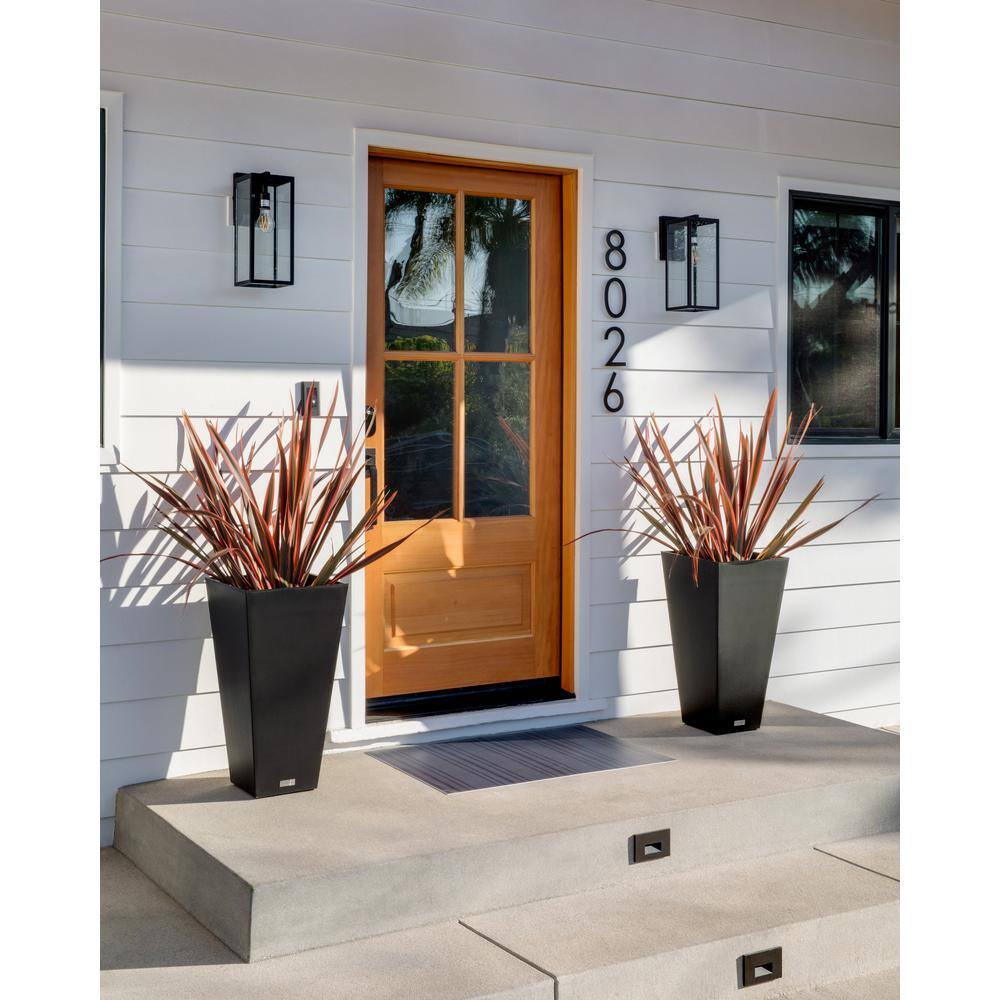 Veradek Midland 30 in. Black Plastic Tall Square Planter (2-Pack)