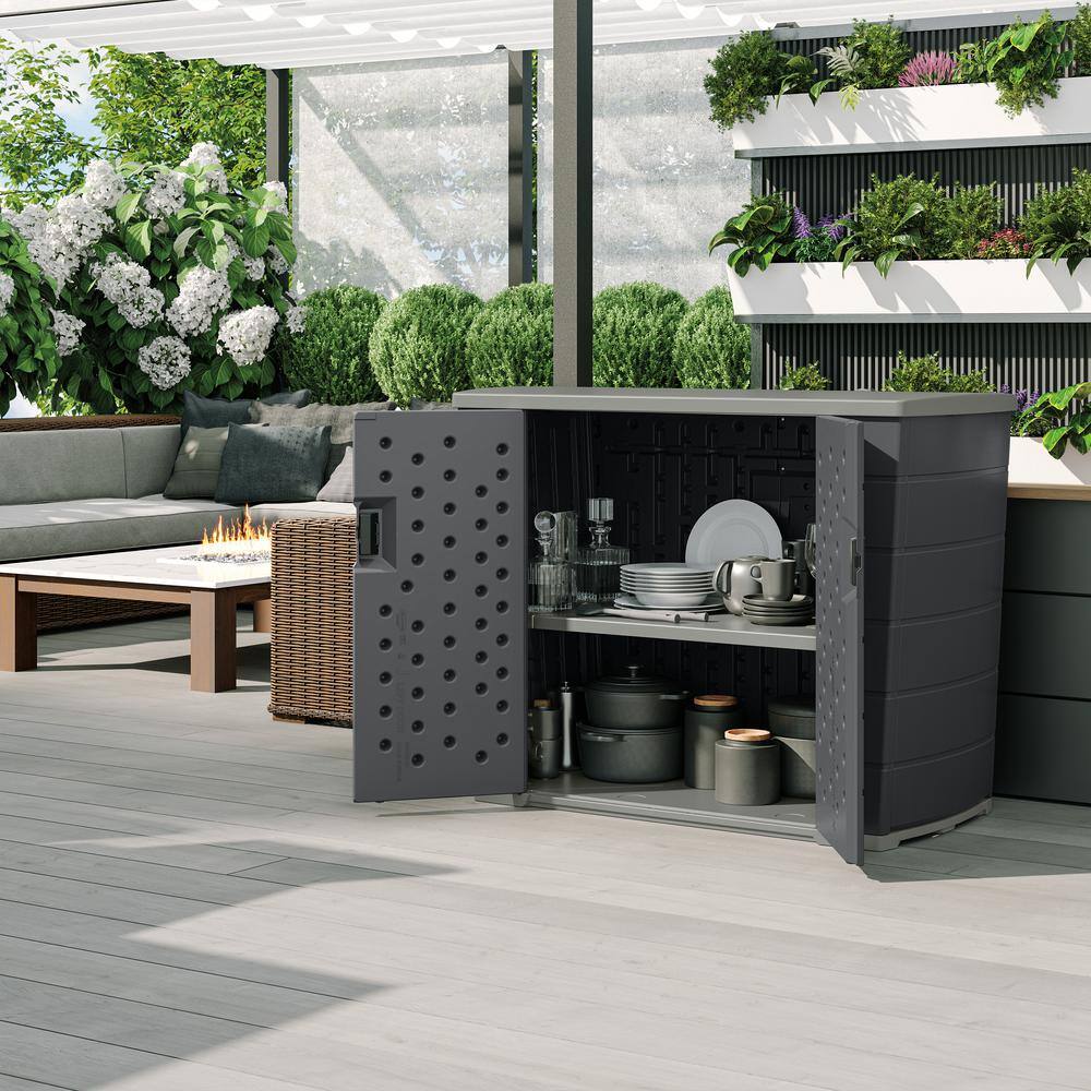 Suncast Backyard Oasis Entertaining Station with Storage