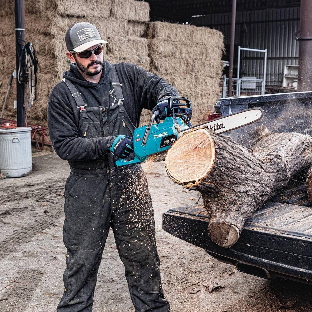 Makita XGT 18 in. 40V max Brushless Electric Battery Chainsaw (Tool Only)