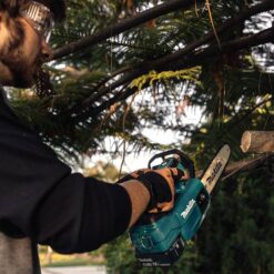 Makita LXT 12 in. 18V Lithium-Ion Brushless Top Handle Electric Battery Chainsaw Kit (4.0 Ah)