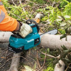 Makita LXT 12 in. 18V Lithium-Ion Brushless Top Handle Electric Battery Chainsaw Kit (4.0 Ah)