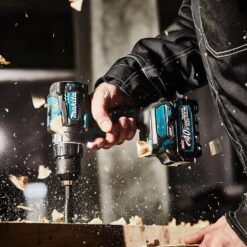 Makita 40V Max XGT Brushless Cordless 1/2 in. Driver-Drill Kit (2.5Ah)
