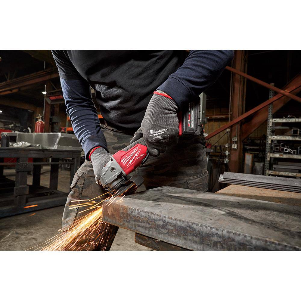 Milwaukee M18 FUEL 18-Volt Lithium-Ion Brushless Cordless 4-1/2 in./5 in. Grinder with Paddle Switch with Wheel