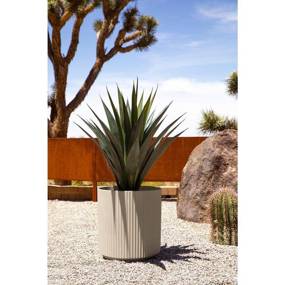 Veradek Demi 20 in. Round Sand Plastic Planter (2 Pack)