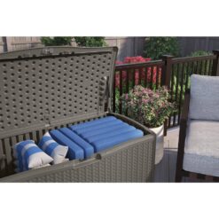 Suncast 124 Gal. Plastic Deck Box