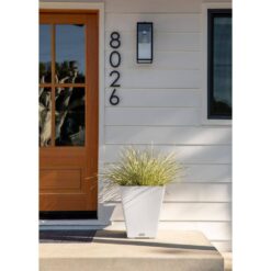 Veradek Nobleton 22 in. White Plastic Square Planter (2-Pack)
