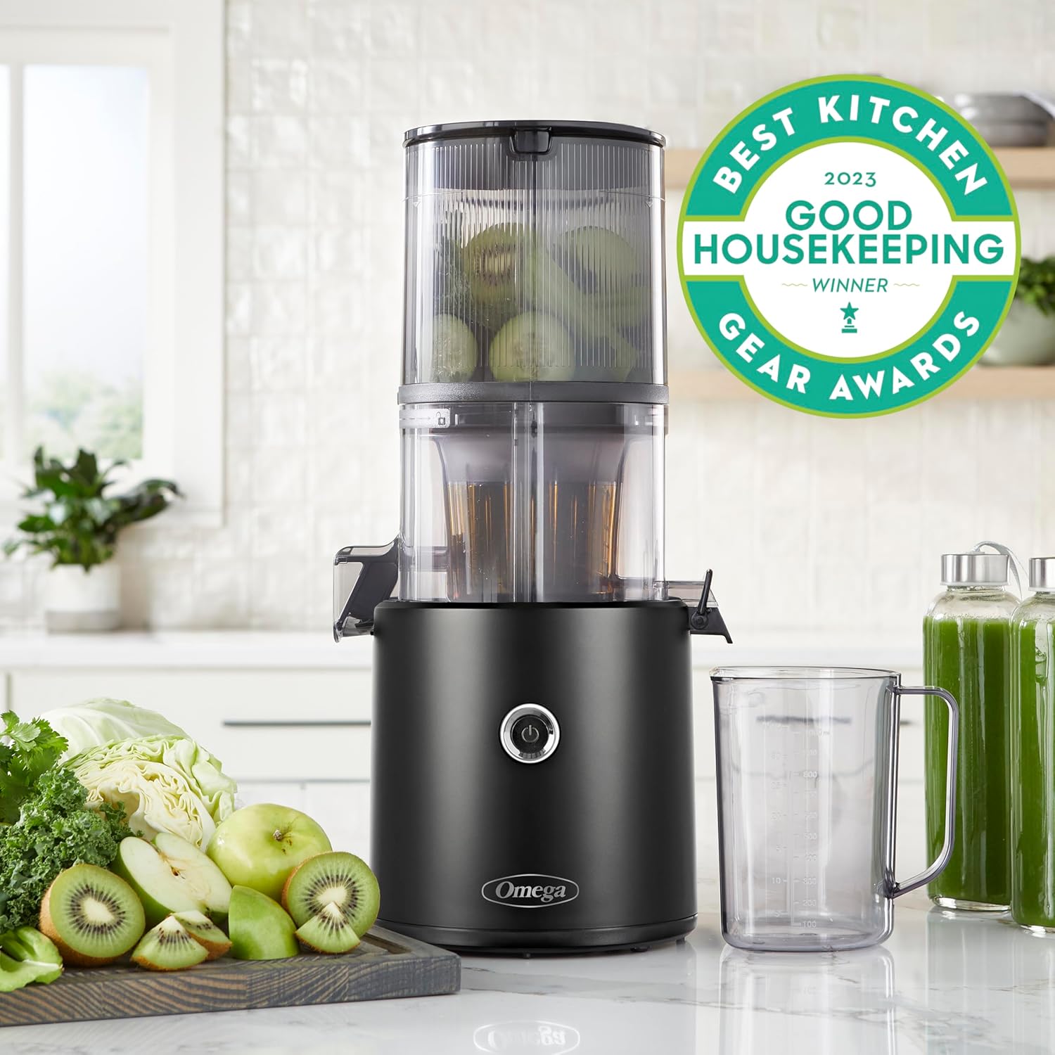 Omega Juicer Easy Clean Slow Masticating Cold Press Vegetable and Fruit Juice Extractor Effortless Series, Black