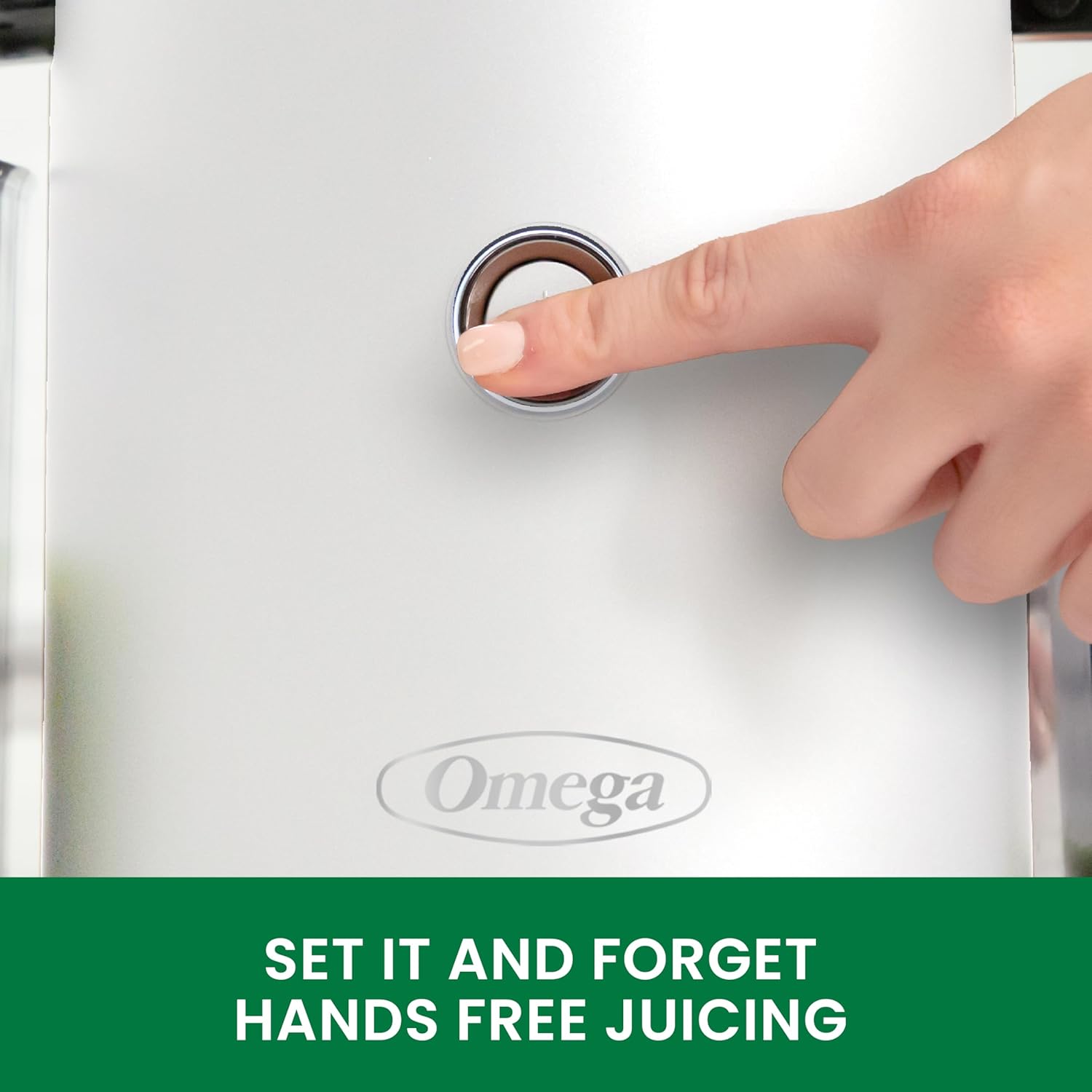 Omega Juicer Easy Clean Slow Masticating Cold Press Vegetable and Fruit Juice Extractor Effortless Series, White