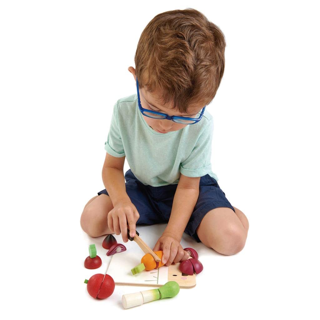 Tender Leaf Toys - Mini Chef Chopping Board - 16 Pcs Wooden Cutting Vegetable Toys with Knife - Age 3+