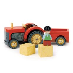 Tender Leaf Toys - Farmyard Tractor - Wooden Tractor Toy with Removeable Trailer, Animals and Accessories - Age 18m+