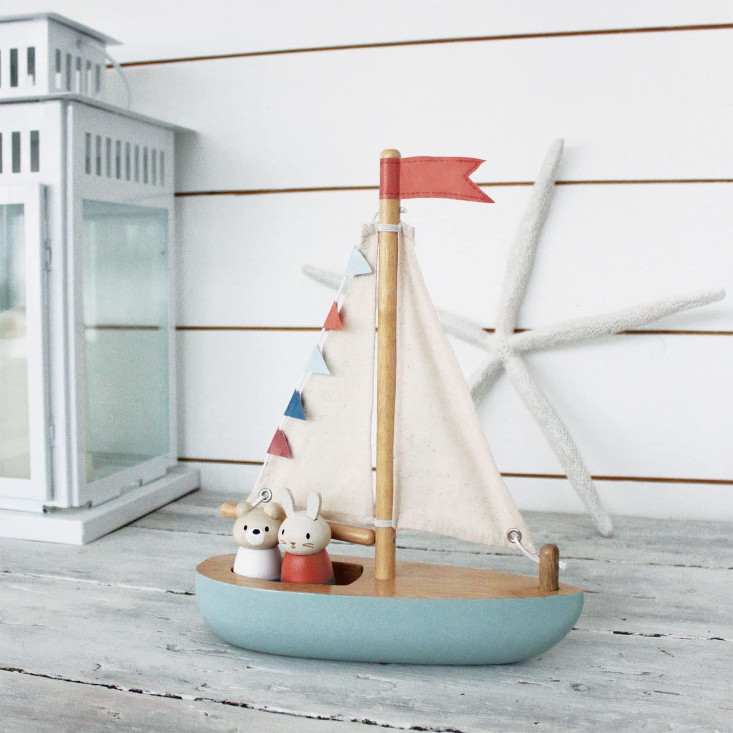 Tender Leaf Toys - Sailaway Boat - Educational Wooden Sailing Boat Play Set with 2 Animal Figures for Kids - Age 3+