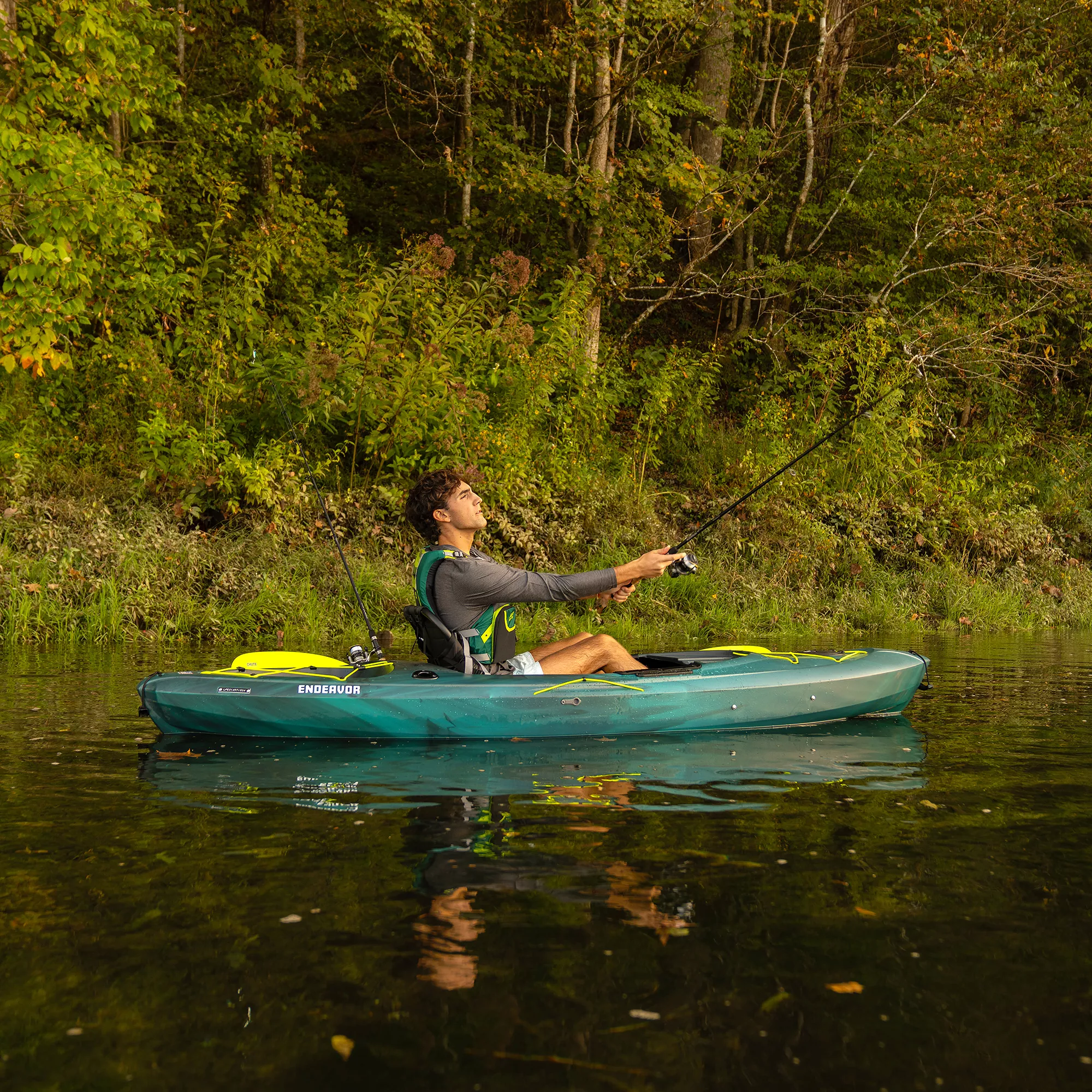 Quest Endeavor 100 Kayak, Aurora Fusion