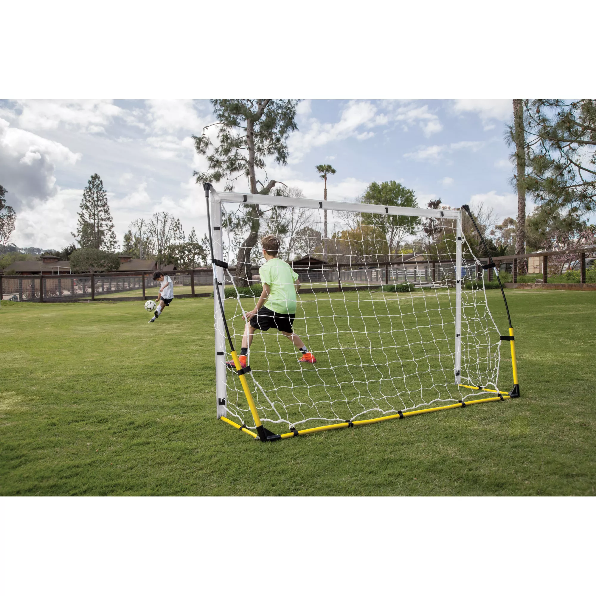 SKLZ Quickster Soccer Trainer
