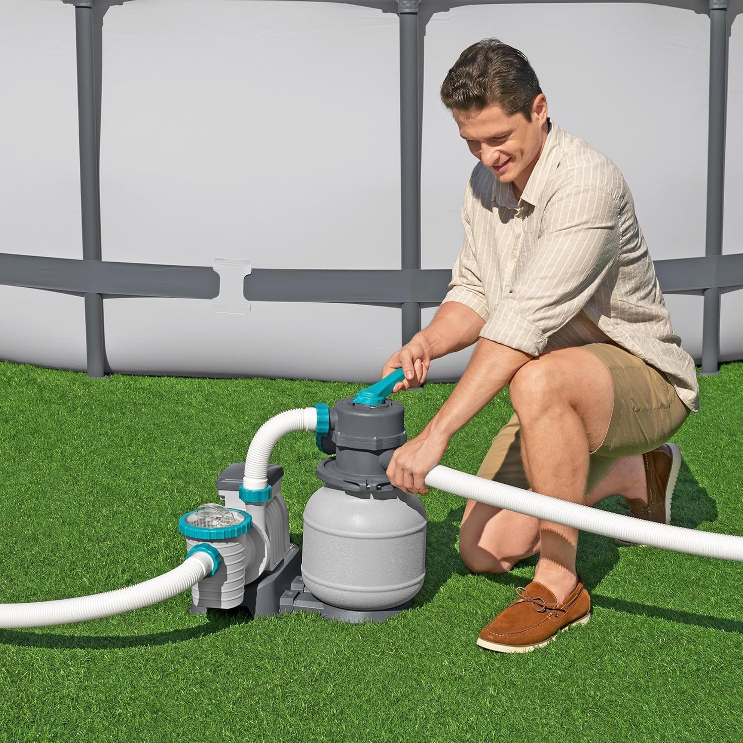 Bestway 1,500 Gallon Sand Filter Pump for 300 to 11,200 Gallon Above Ground Outdoor Swimming Pools with ChemConnect Clean Water Dispenser