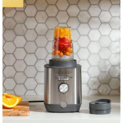 General Electric GE 1000 W 72 oz Blender, Stainless Steel