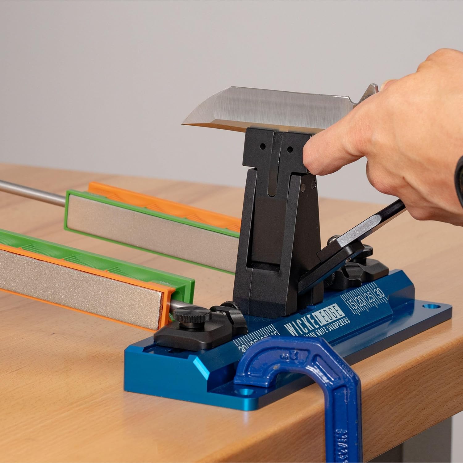 Wicked Edge WE64 Cobalt Precision Knife Sharpener