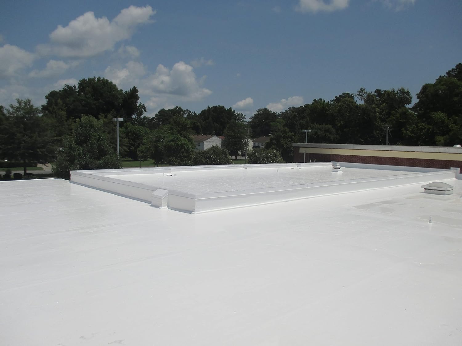 Marlin Coatings Silicone Roof Sealant - Self Leveling - Complete Waterproofing - Easy One Coat Application (5 Gallon, Gray)
