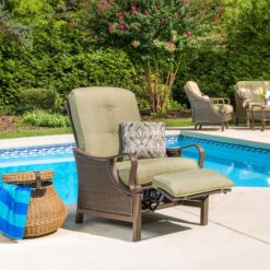 Hanover Ventura Wicker Cocoa Stone Steel Frame Stationary Recliner Chair with Green Cushioned Seat