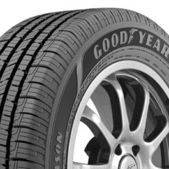 Goodyear Reliant All-Season 235/65R17 104V All-Season Tire Fits: 2017-18 Honda CR-V EX, 2019 Honda CR-V LX