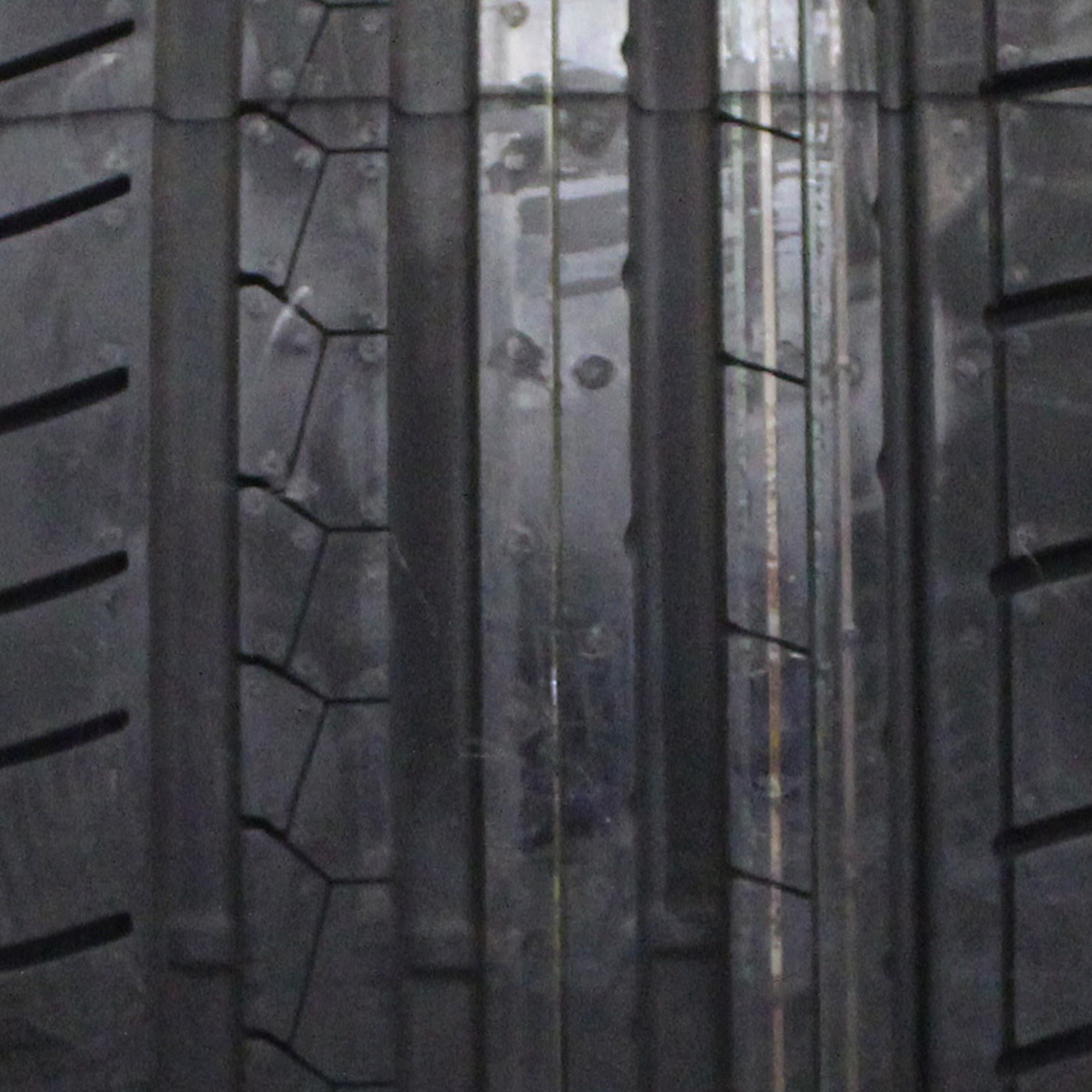 Dunlop SP Sport Maxx GT ROF Summer 285/35R21 105Y XL Passenger Tire