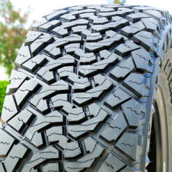 Set of 4 Venom Power Terra Hunter X/T 265/70R17 115S Extreme Terrain Tires