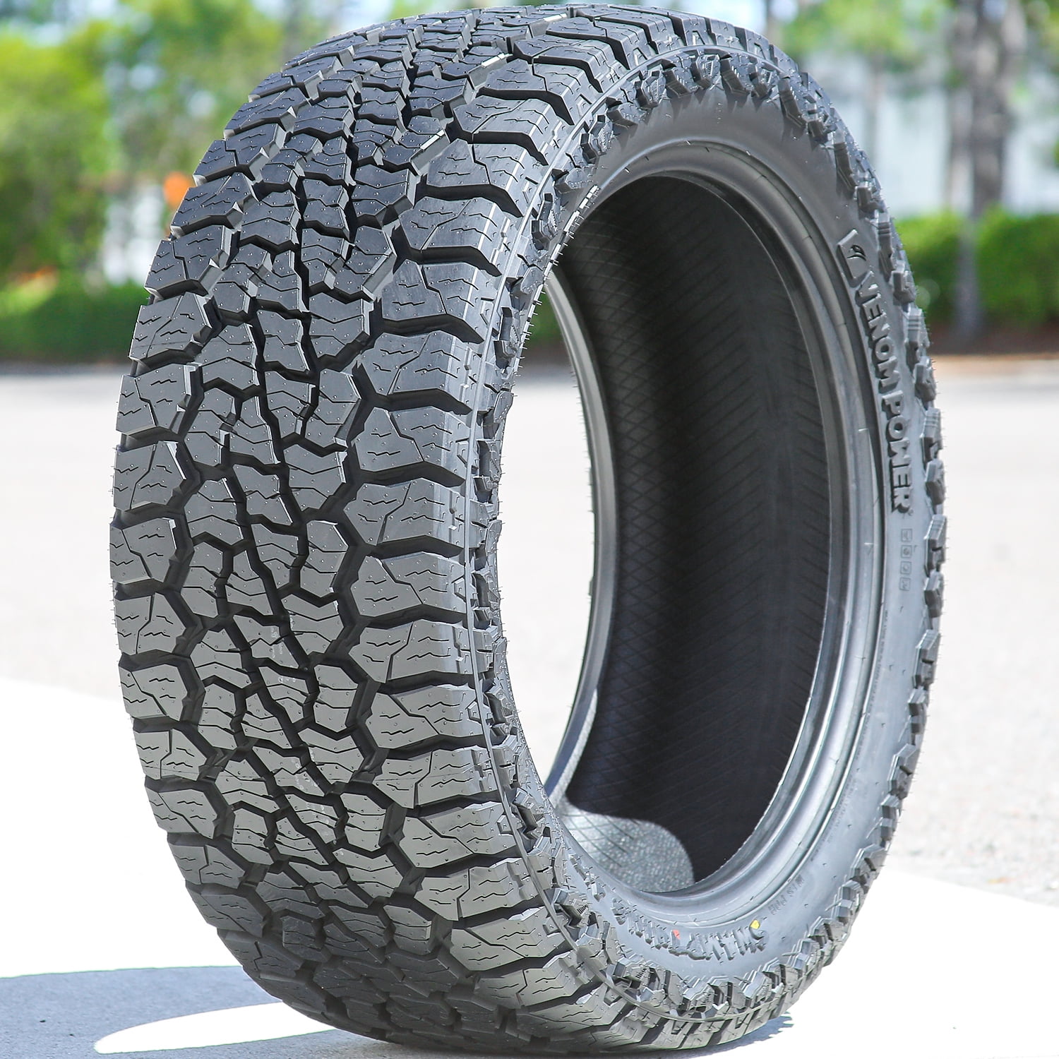 Venom Power Swampthing A/T Xtreme Dirt 33X11.50R20 118Q E 10 Ply All Terrain Light Truck Tire
