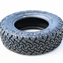 Venom Power Terra Hunter X/T 265/75R16 116T Extreme Terrain Tire