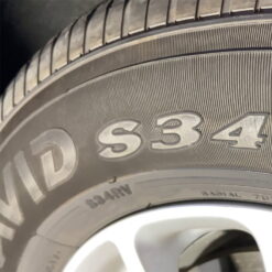 Yokohama Avid S34RV All Season 235/65R17 104T Passenger Tire