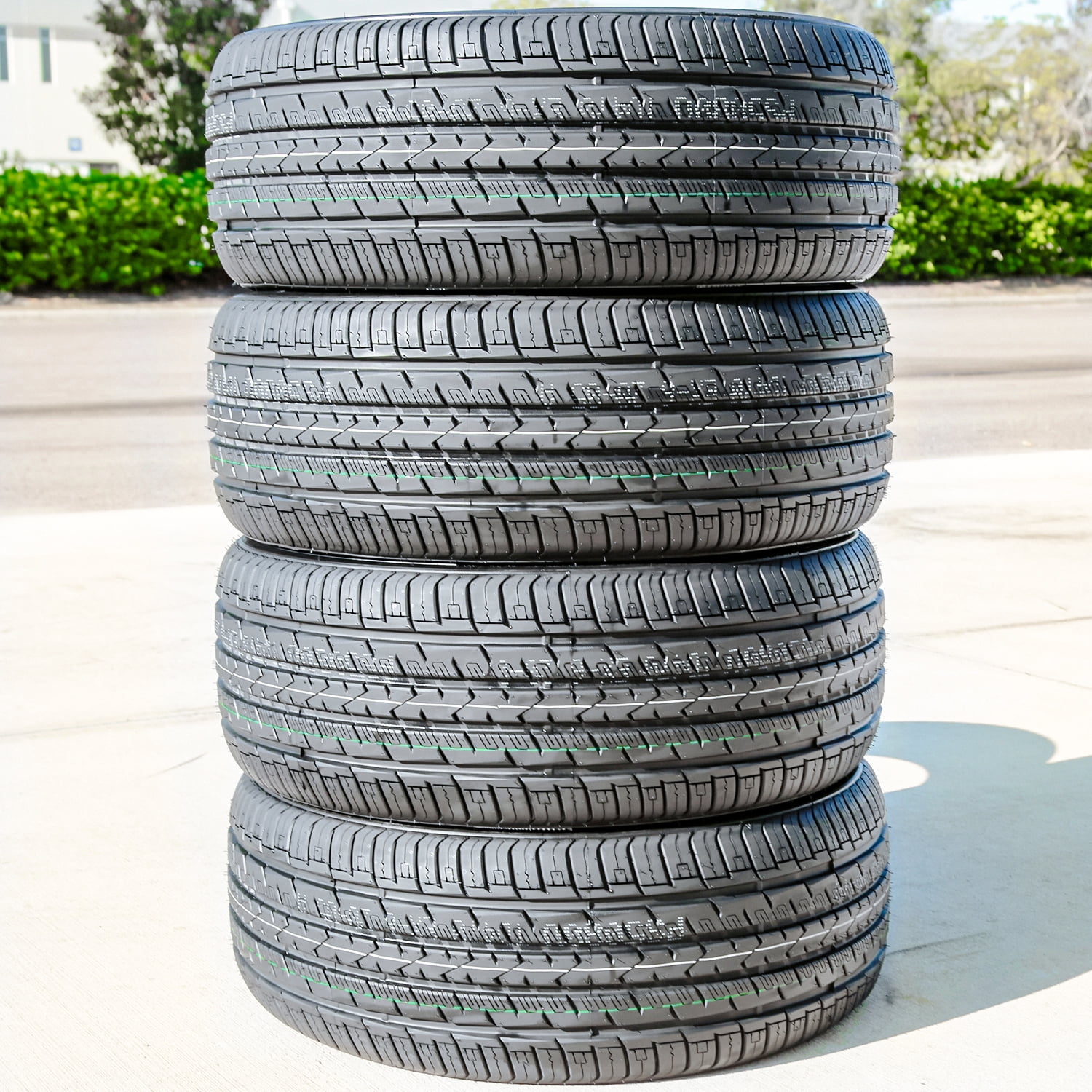 Set of 4 (FOUR) Atturo AZ610 235/70R17 111H XL A/S All Season Tires Fits: 2005 Land Rover LR3 SE