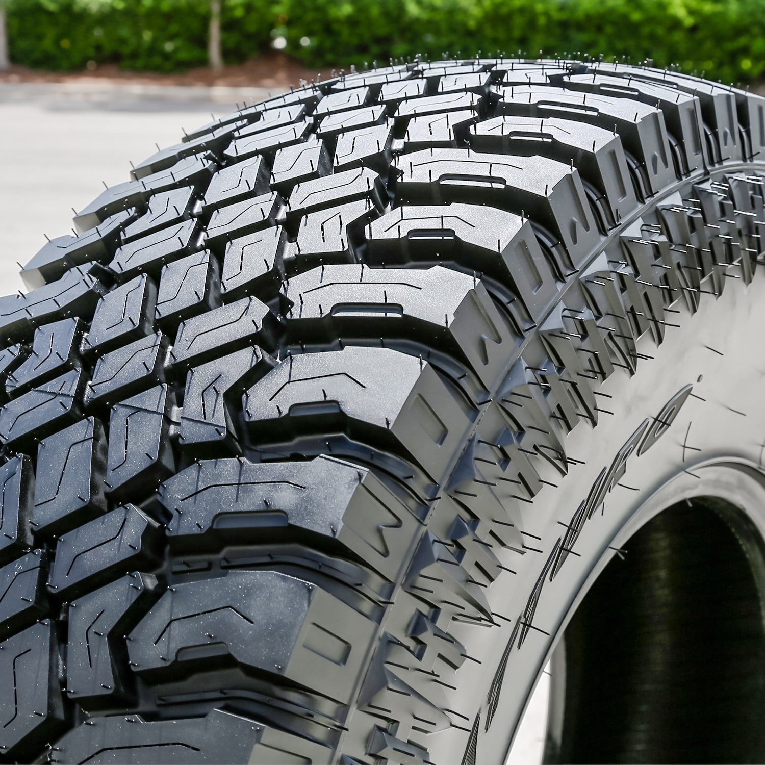 Set of 4 Atturo Trail Blade X/T 285/65R18 125/122Q E 10 Ply Extreme Terrain Light Truck Tires