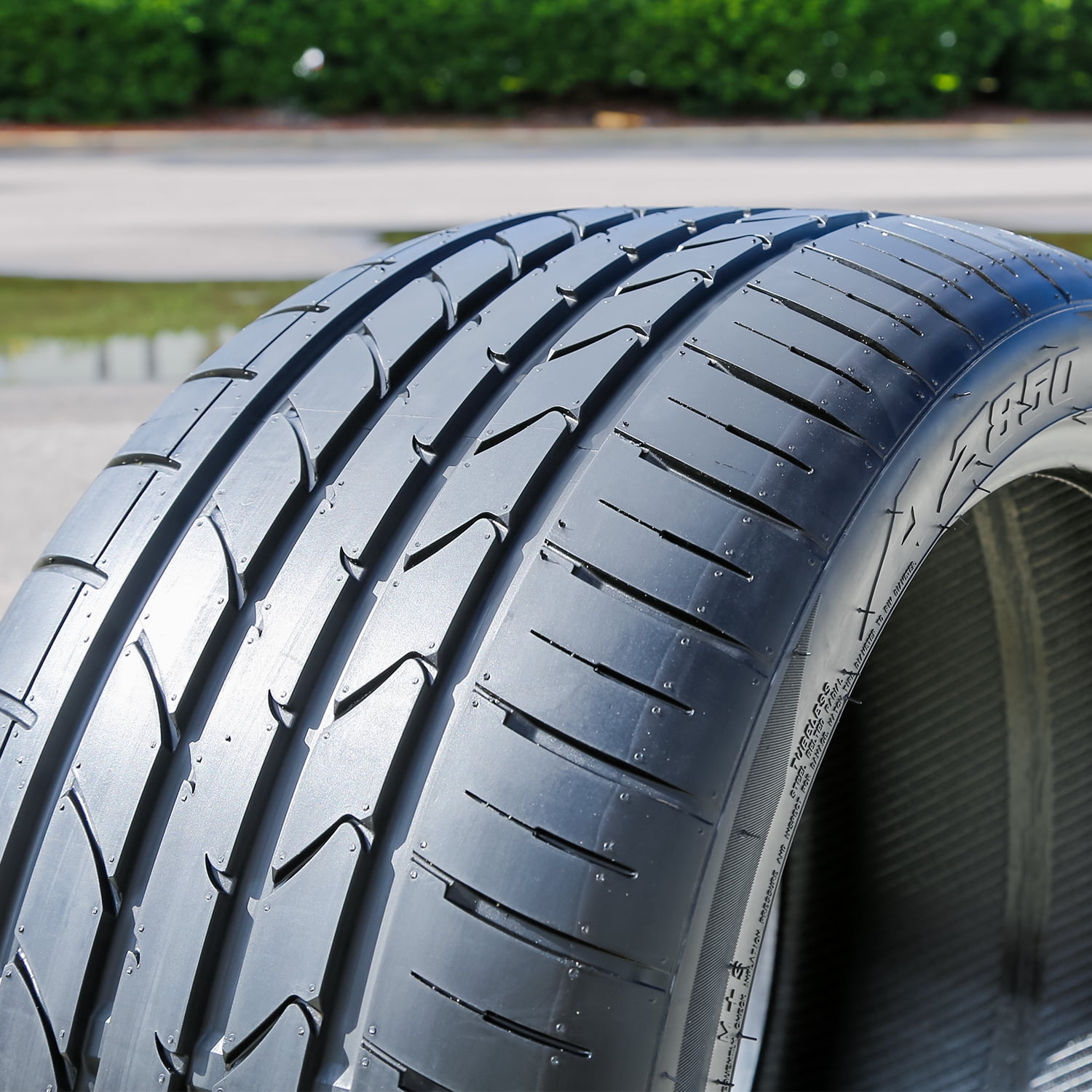 Atturo AZ850 265/35R20 99Y XL High Performance Summer Tire