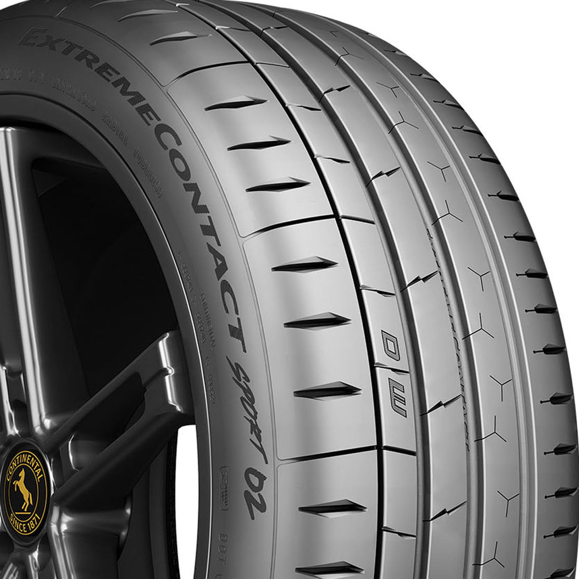 Continental ExtremeContact Sport 02 Summer 235/45ZR18 98Y XL Passenger Tire