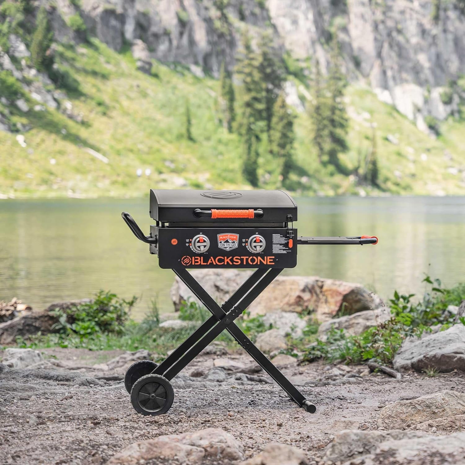 Blackstone On the Go 2-Burner 22" Scissor Cart Griddle with Hood