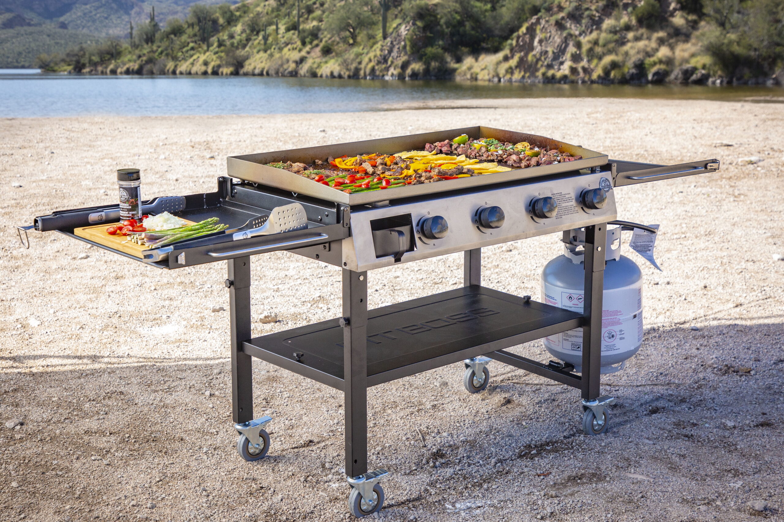 Pit Boss Deluxe 4-Burner Griddle w/ 2 Folding Side Shelves and Cover - PB757GD
