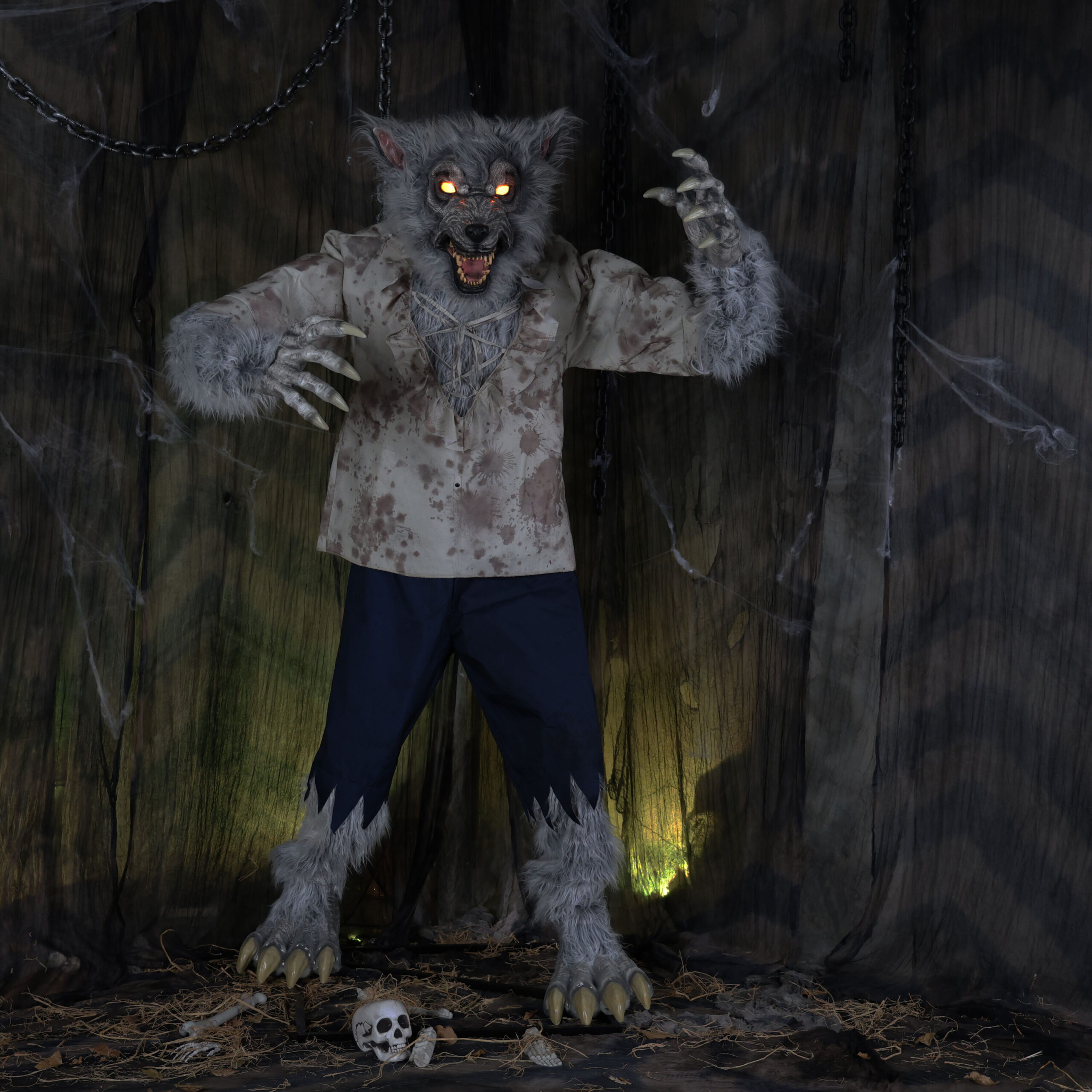 Haunted Living 7-ft Bloodhowler Werewold Motion Activated Lighted Animatronic