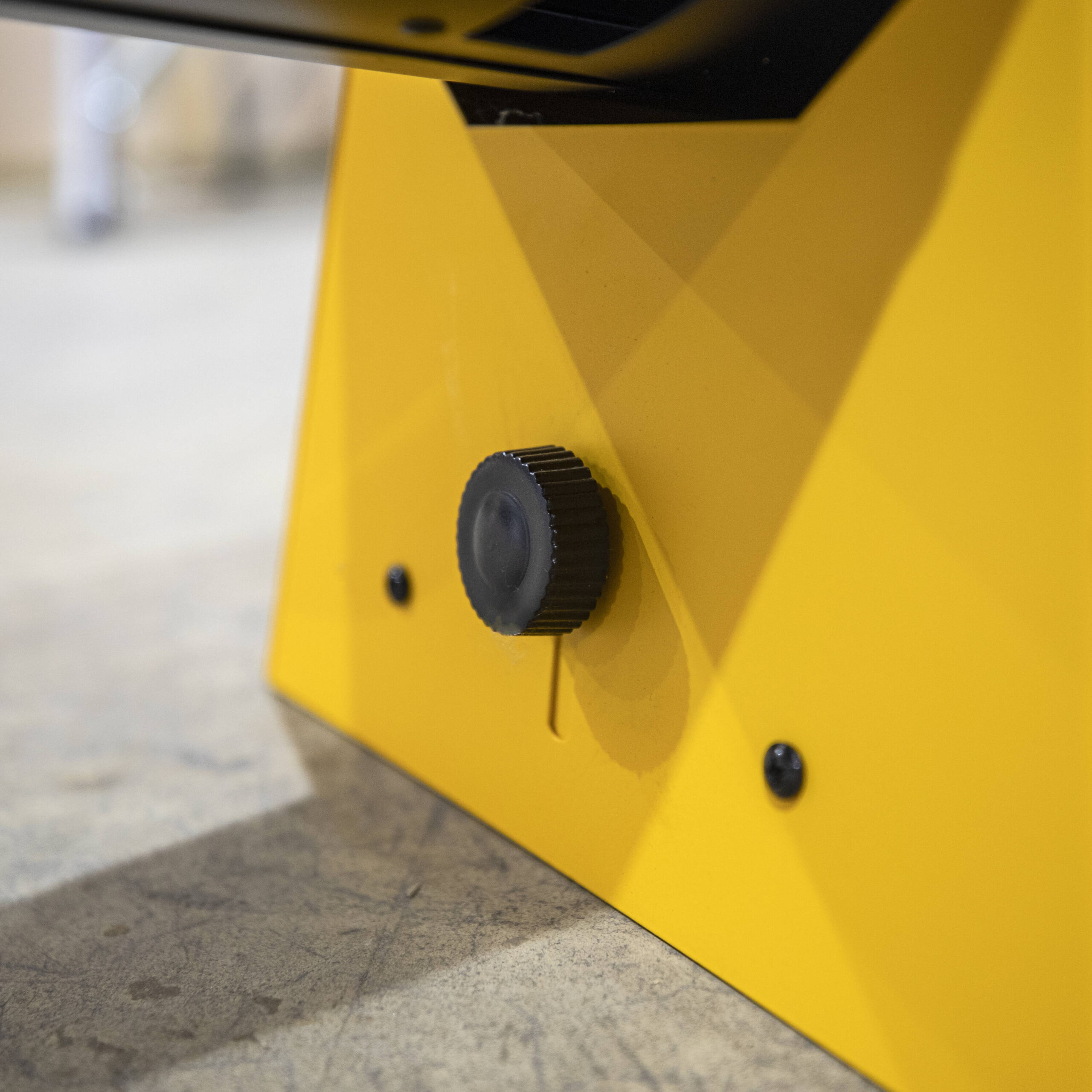 DEWALT Forced Air Propane 125000 -BTU Outdoor Portable Forced air Propane Heater