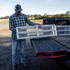 Yutrax 1-ft x 7.41-ft 1500-lb Capacity Arched Folding Loading Ramp