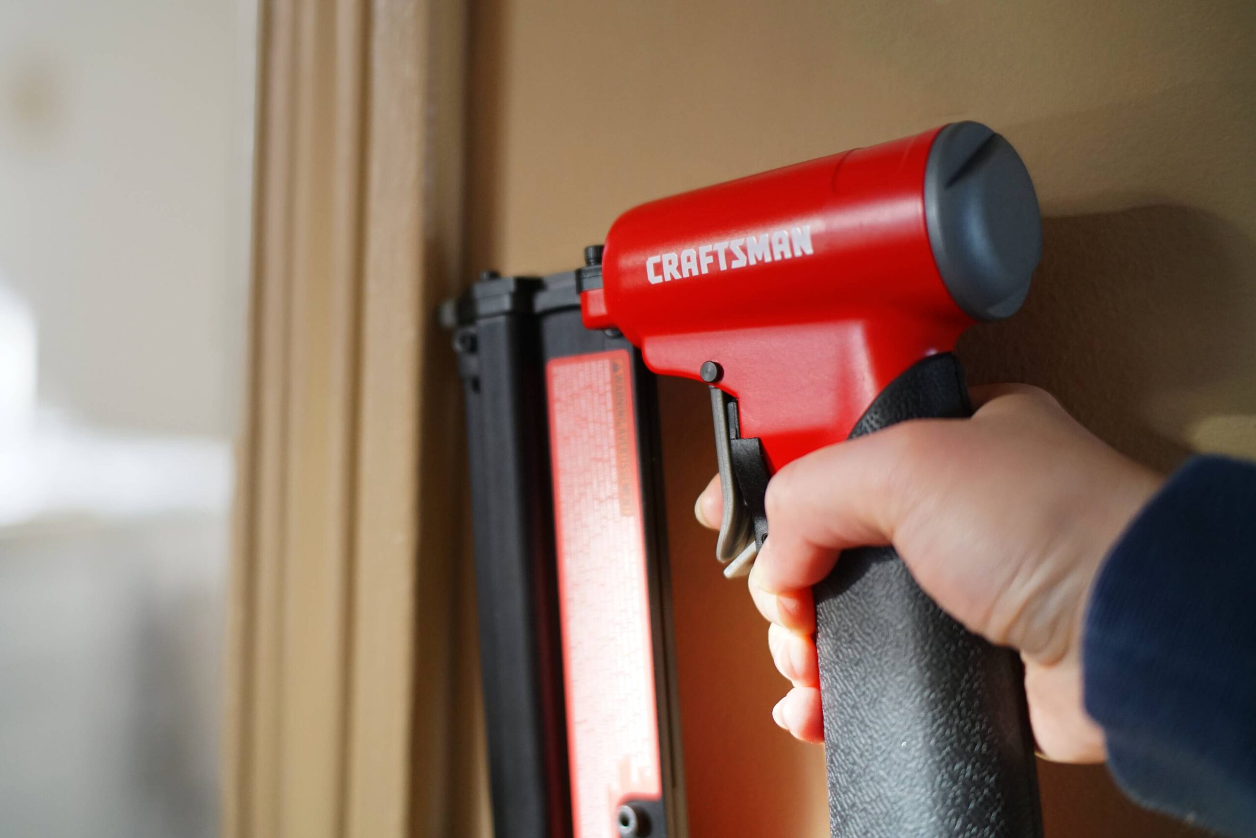 CRAFTSMAN 3 Nailers and 25' Hose Kit 6-Gallon Portable Electric 150 PSI Pancake Air Compressor with Accessories Included