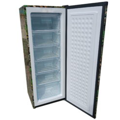 Mossy Oak 7-cu ft Manual Defrost Upright Freezer (Camouflage)