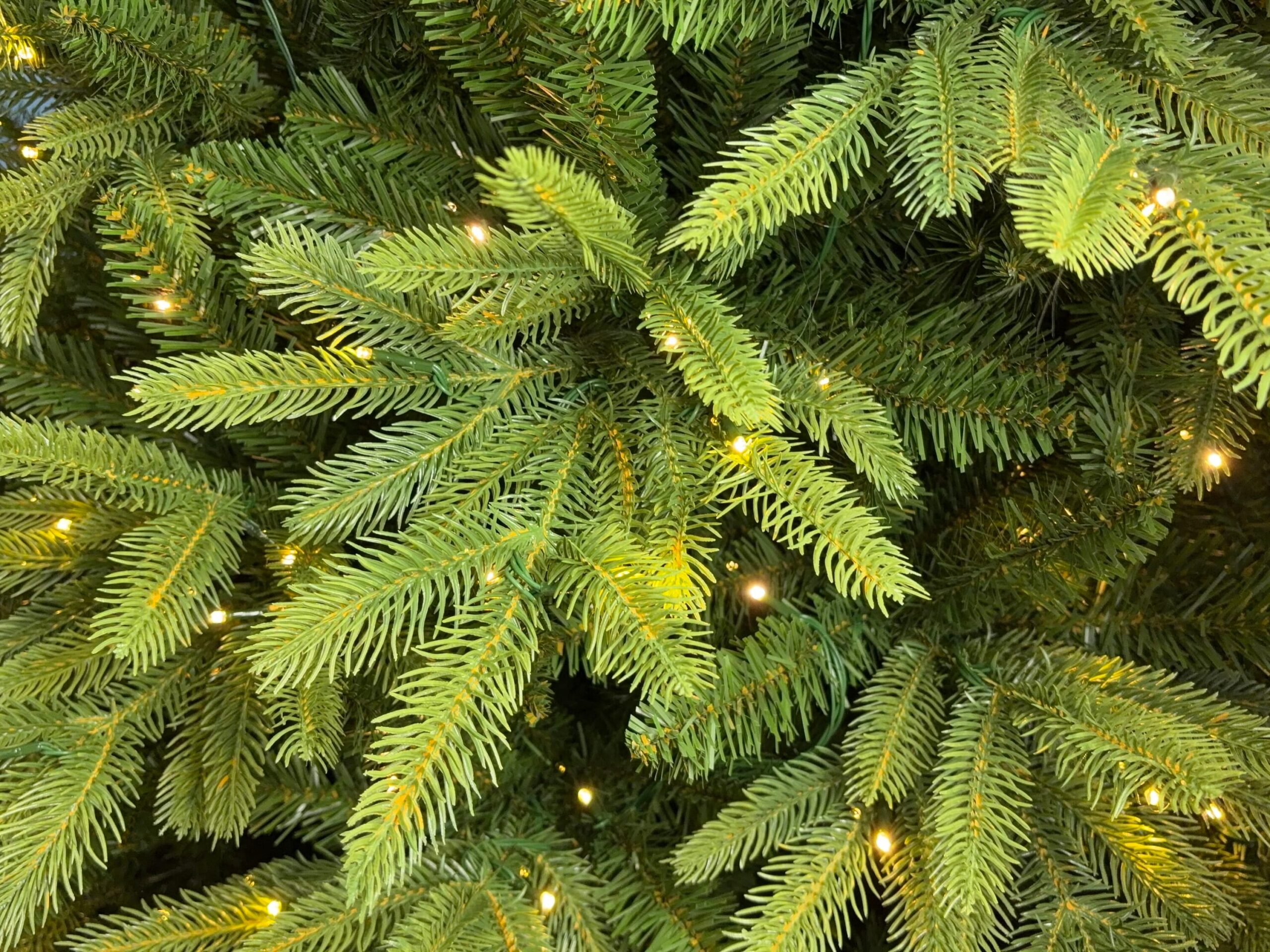 Holiday Living 9-ft Parque Pre-lit Artificial Christmas Tree with Color Changing LED Lights