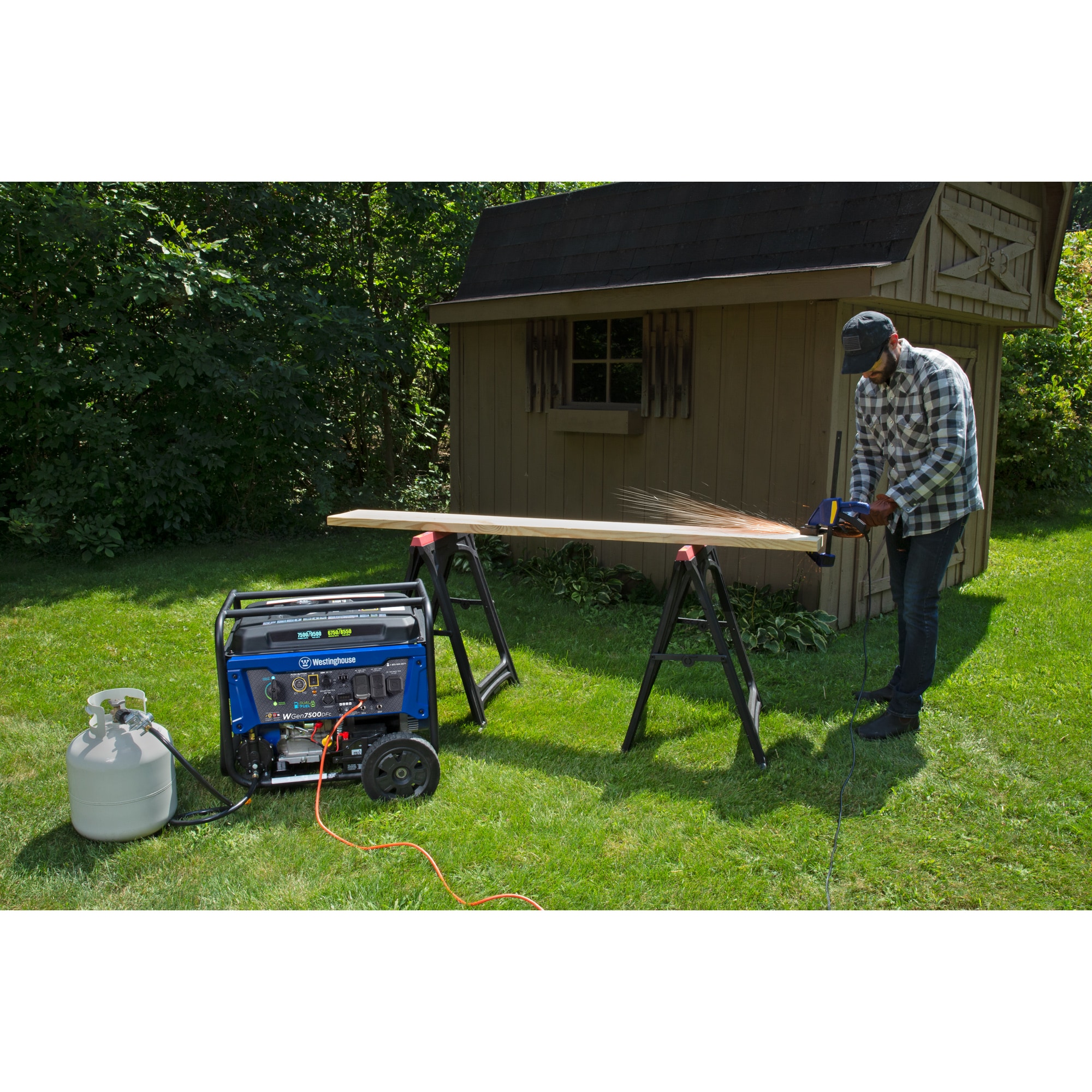 Westinghouse WGen7500DFc Remote Electric Start 9500 / 7500 -Watt Dual fuel Portable Generator