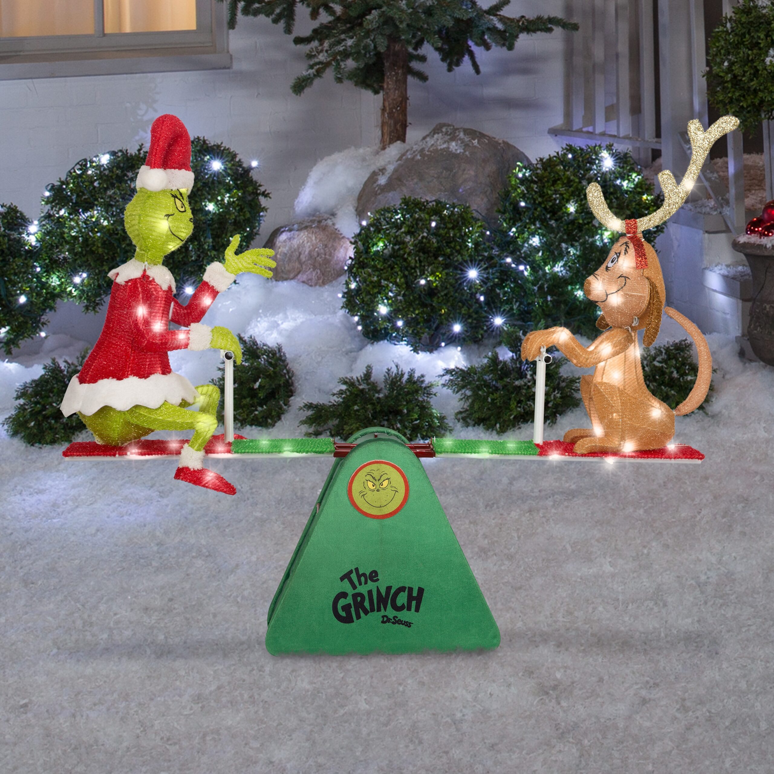Grinch 3-ft LED Grinch with Max Animatronic Christmas Decoration