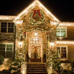 Holidynamics Holiday Lighting Solut 60-in Pre-lit Indoor/Outdoor Green Oregon pine Artificial Christmas Wreath