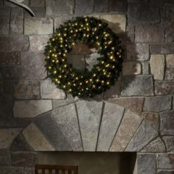 Red Sleigh 48-in Pre-lit Indoor/Outdoor Green Pine Artificial Christmas Wreath