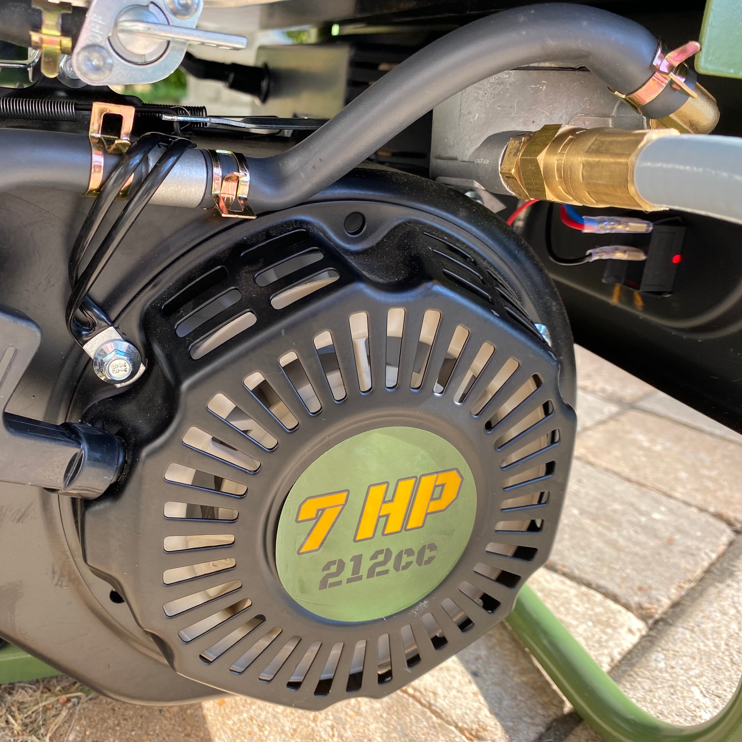 Sportsman 4000 / 3500 -Watt Tri fuel Portable Generator