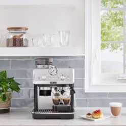 De'Longhi La Specialista Espresso Machine with Grinder, Milk Frother, 1450W, Barista Kit - Stainless Steel, Black